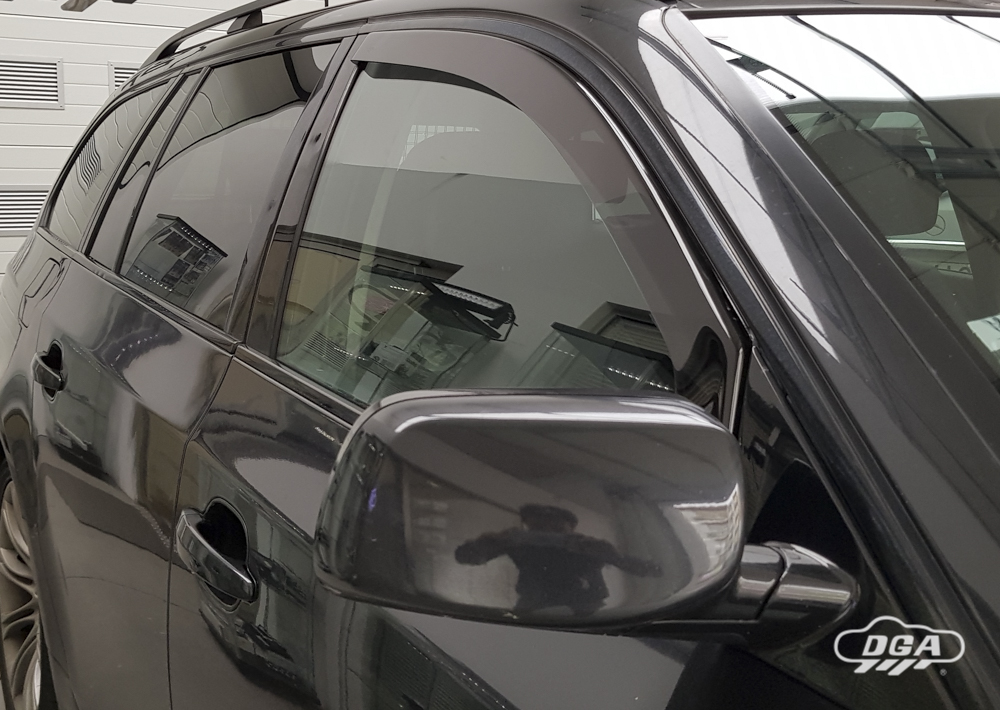Derivabrisas BMW Serie 5 , SEDAN, SW, 2003 - 2010, 4/5 Puertas, Delantera, Interior