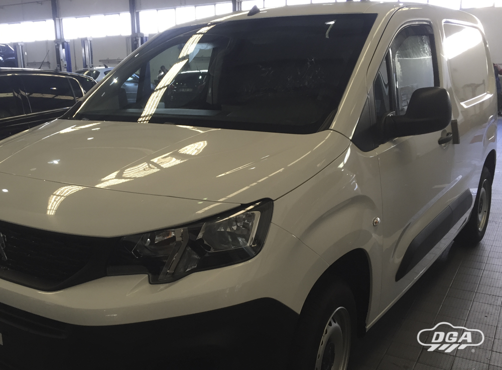 Chuventos PEUGEOT PARTNER, VAN, 2018 - , 3/4/5 Portas, Frente, Interior