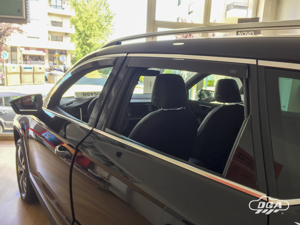 Derivabrisas SEAT ATECA, SUV, 2016 - , 5 Puertas, Delantera y Trasera, Interior