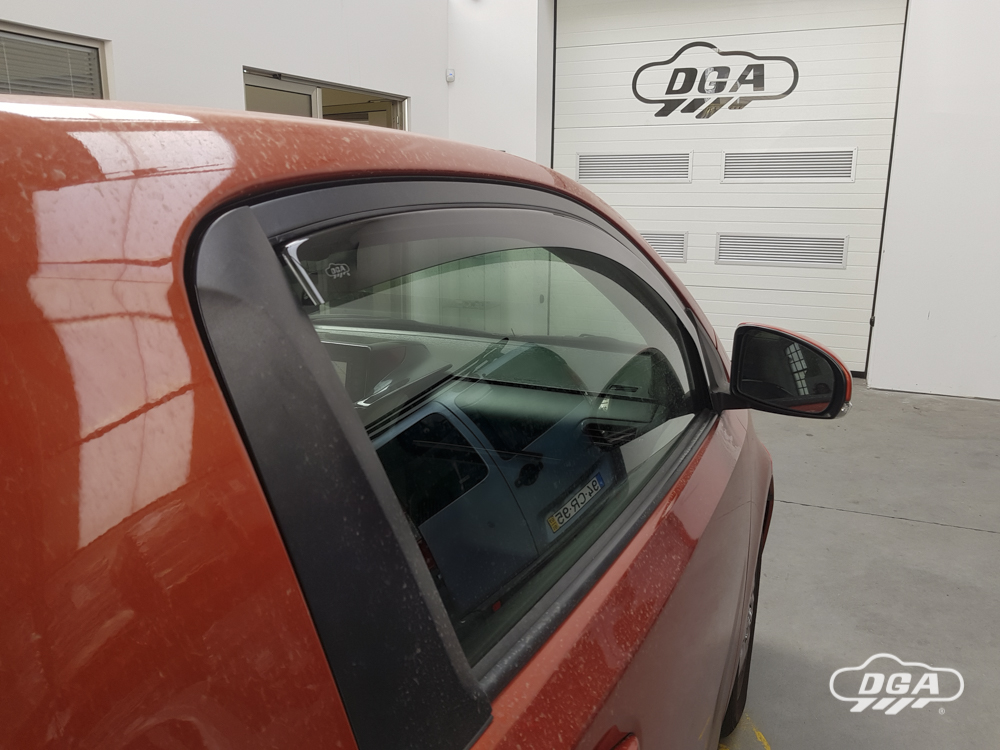 Derivabrisas TOYOTA IQ, HATCH, 2009 - 2014, 3 Puertas, Delantera, Interior