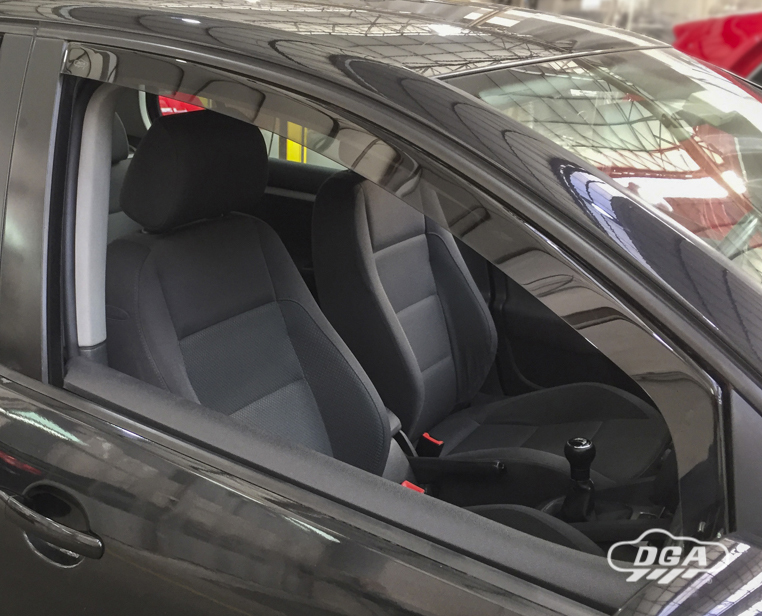 Derivabrisas VW GOLF V, HATCH, 2003 - 2008, 5 Puertas, Delantera, Interior