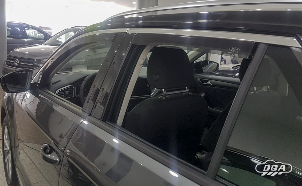 Derivabrisas VW T-ROC, SUV, 2018 - , 5 Puertas, Delantera y Trasera, Interior